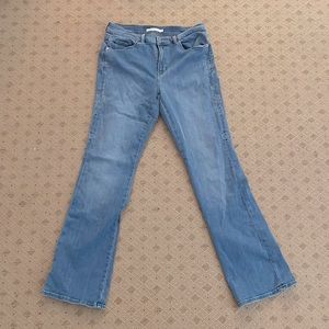 Classic Bootcut Levi’s